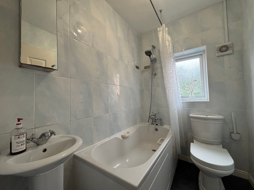 2 bedroom House for Letting Lawrence Road, Biggleswade, Bedfordshire