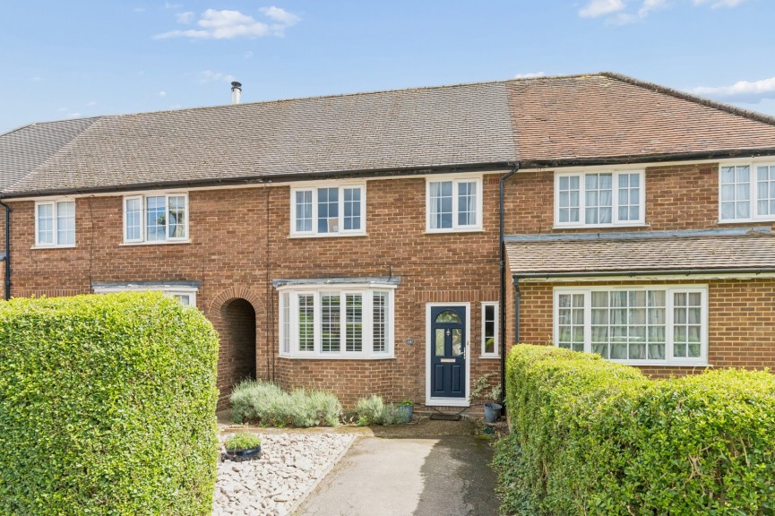 4 bedroom House for Sale Hampden Road, Hitchin, Hertfordshire