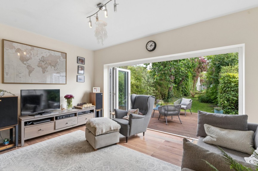 4 bedroom House for Sale Hampden Road, Hitchin, Hertfordshire