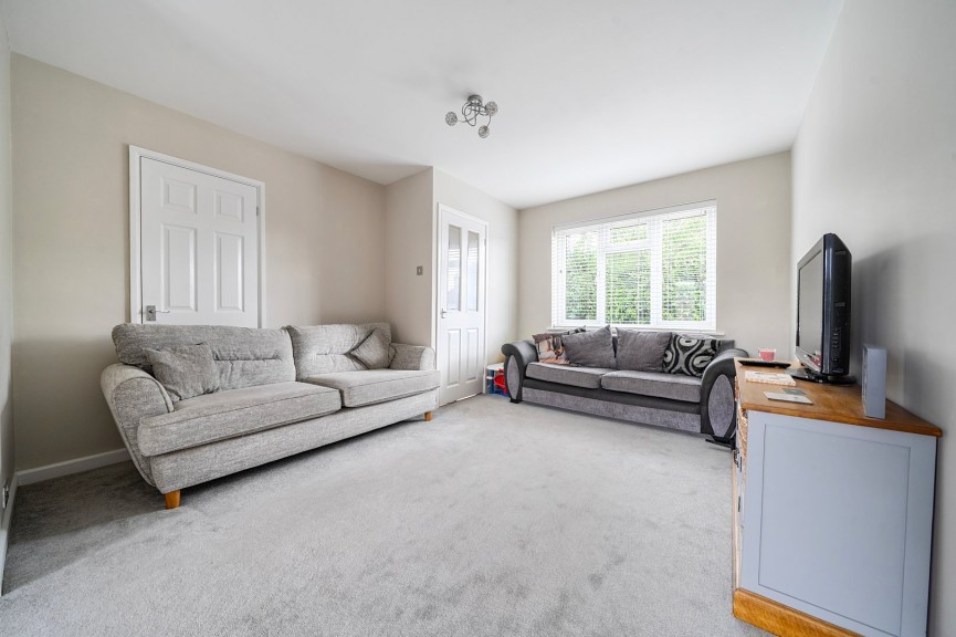2 bedroom House for Sale Long Close, Lower Stondon, Bedfordshire