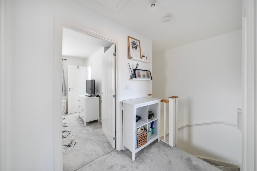 3 bedroom House for Sale Pomona Way, Shefford, Bedfordshire