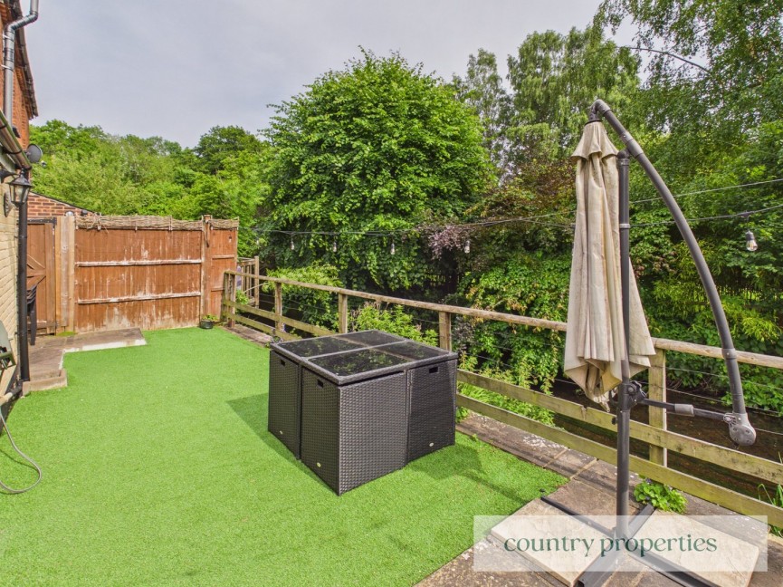 2 bedroom House for Sale Lemsford, Welwyn Garden City, Hertfordshire