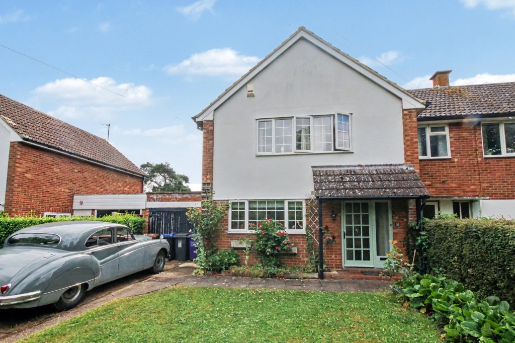 Wilbury Hills Road, Letchworth Garden City, Hertfordshire