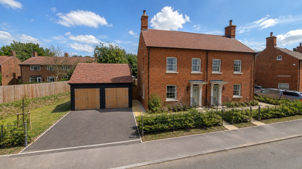 Mill Green Lane, Hatfield, Hertfordshire