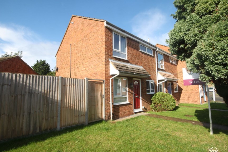 3 bedroom House for Letting Palmer Close, Shefford, Bedfordshire