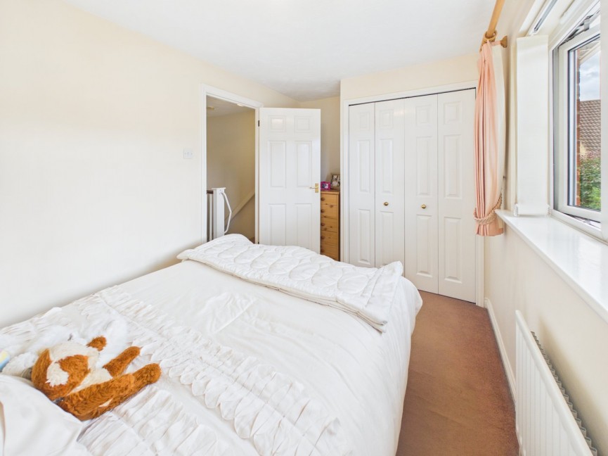 3 bedroom House for Sale Fennel Drive, Biggleswade, Bedfordshire