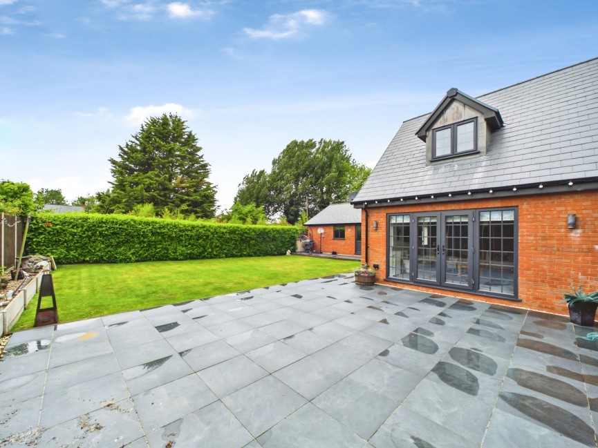 4 bedroom House for Sale Holwell, Hitchin, Hertfordshire
