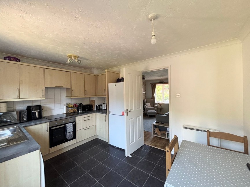 2 bedroom House for Letting Tennyson Avenue, Biggleswade, Bedfordshire