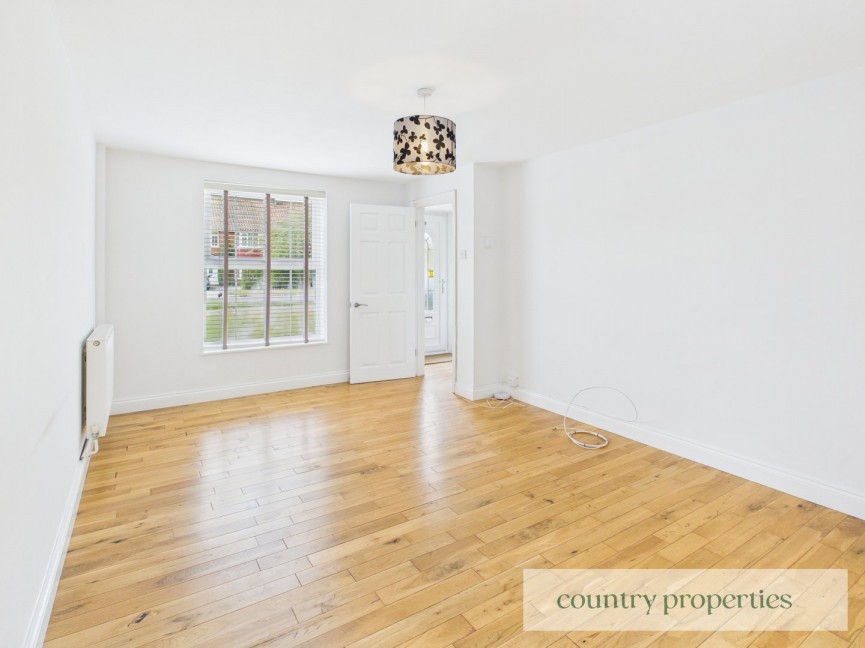 3 bedroom House for Letting Longcroft Lane, Welwyn Garden City, Hertfordshire