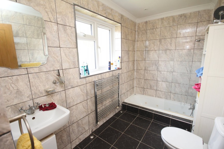 3 bedroom House for Sale Beechwood Close, Baldock, Hertfordshire