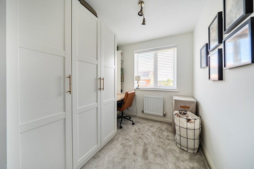 3 bedroom House for Sale Pomona Way, Shefford, Bedfordshire