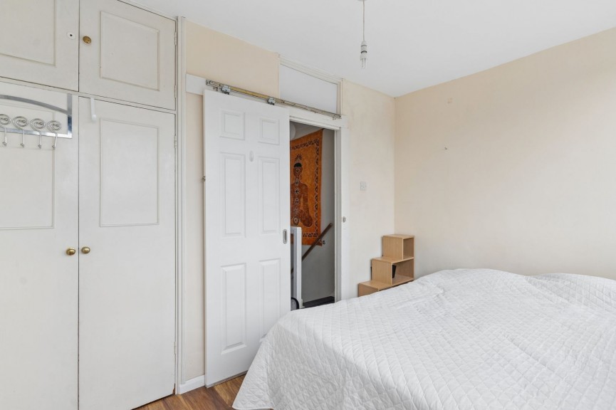 3 bedroom Flat for Sale Queen Street, Hitchin, Hertfordshire