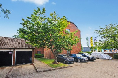 Haysman Close, Letchworth Garden City, Hertfordshire