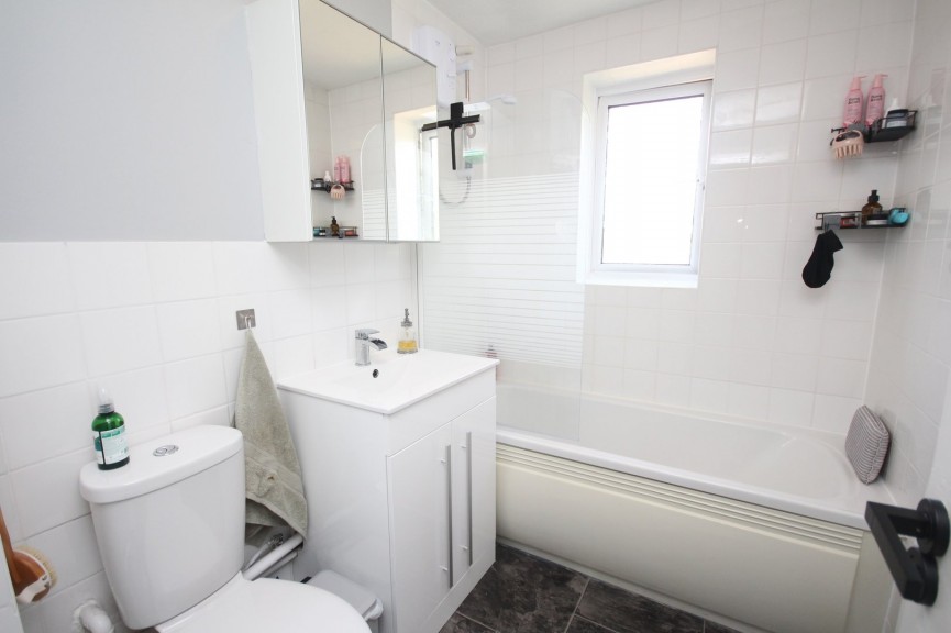1 bedroom Flat for Letting Haysman Close, Letchworth Garden City, Hertfordshire