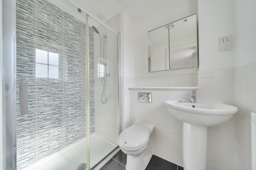 3 bedroom House for Sale Ivel Road, Shefford, Bedfordshire