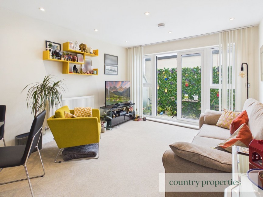 2 bedroom Flat for Letting Bessemer Road, Welwyn Garden City, Hertfordshire