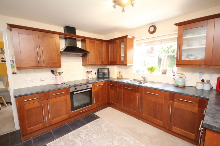 4 bedroom House for Sale Webb Close, Letchworth Garden City, Hertfordshire