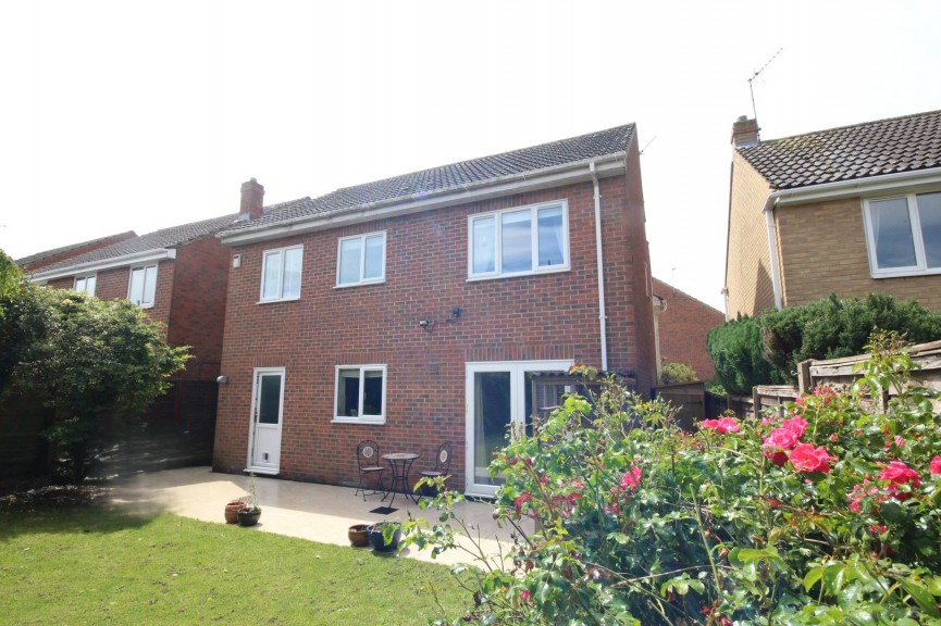 4 bedroom House for Sale Webb Close, Letchworth Garden City, Hertfordshire