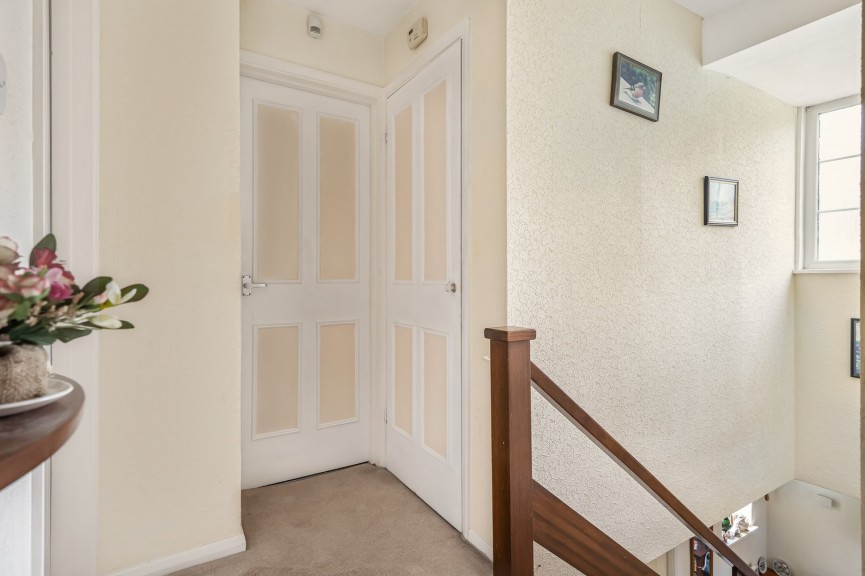3 bedroom House for Sale The Ryde, Hatfield, Hertfordshire