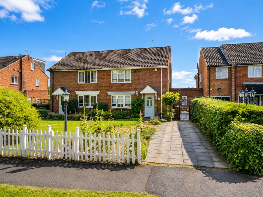 3 bedroom House for Sale Tewin, Welwyn, Hertfordshire