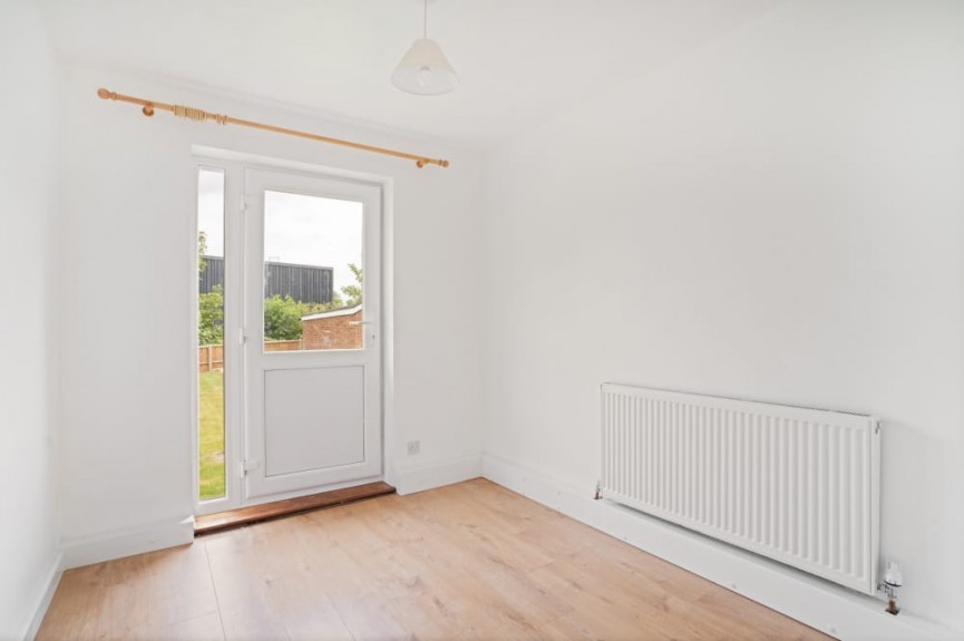2 bedroom Bungalow for Sale Browning Drive, Hitchin, Hertfordshire