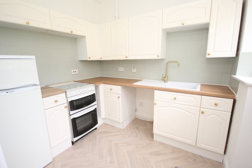 2 bedroom Flat for Sale Sollershott East, Letchworth Garden City, Hertfordshire