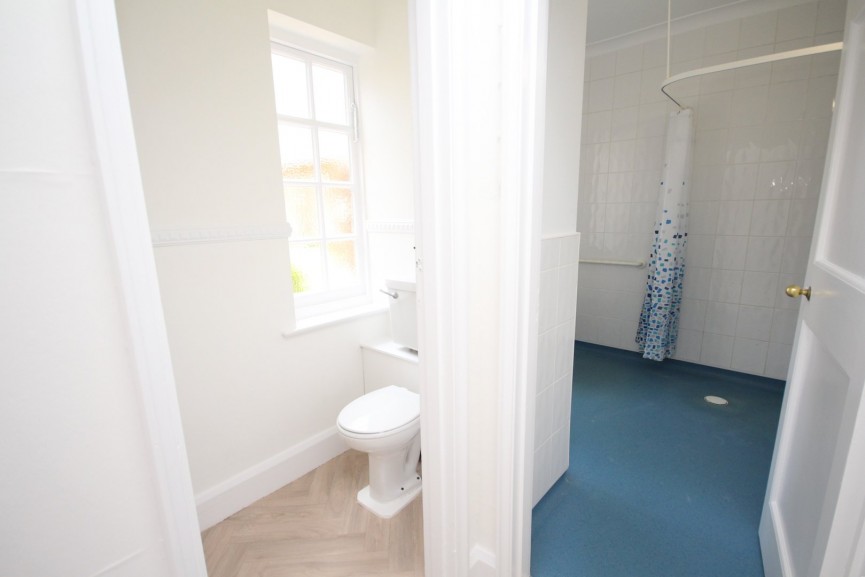2 bedroom Flat for Sale Sollershott East, Letchworth Garden City, Hertfordshire