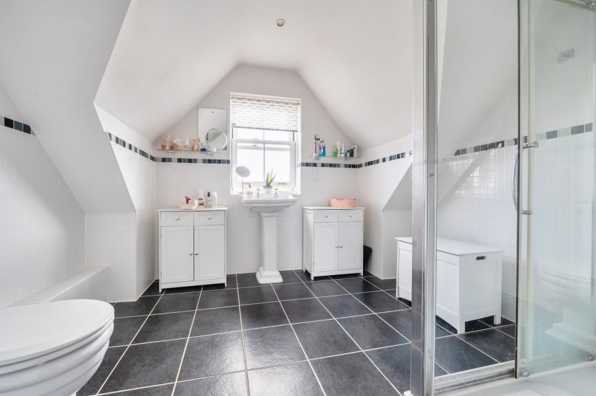 4 bedroom House for Sale Fairfield, Hitchin, Bedfordshire
