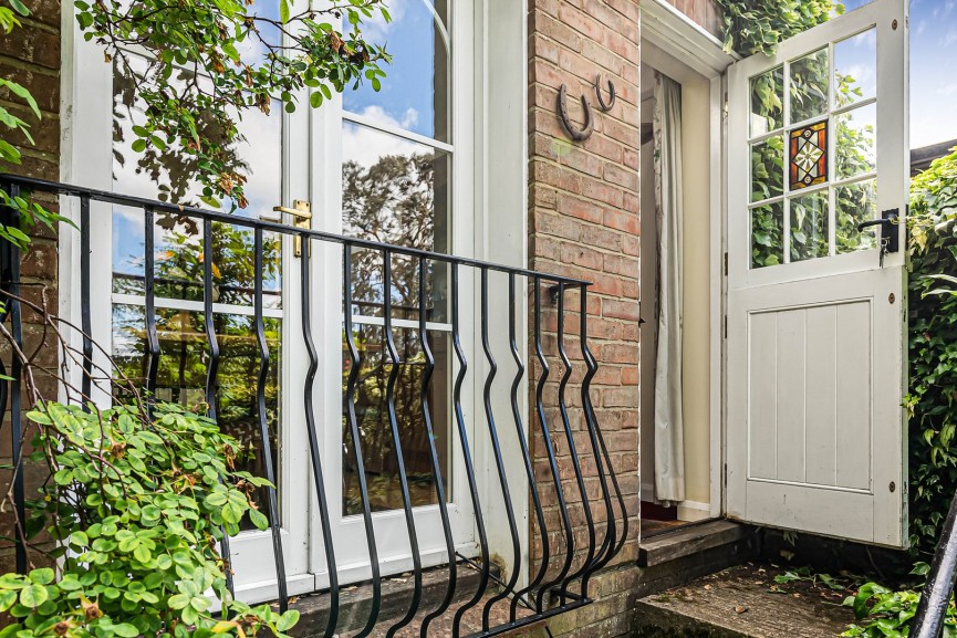 3 bedroom House for Sale Essendon, Hatfield, Hertfordshire
