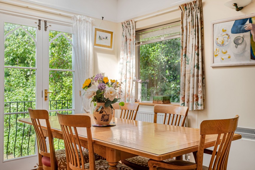 3 bedroom House for Sale Essendon, Hatfield, Hertfordshire