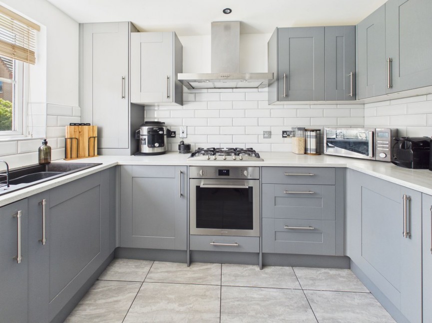 2 bedroom House for Sale Brunel Drive, Biggleswade, Bedfordshire