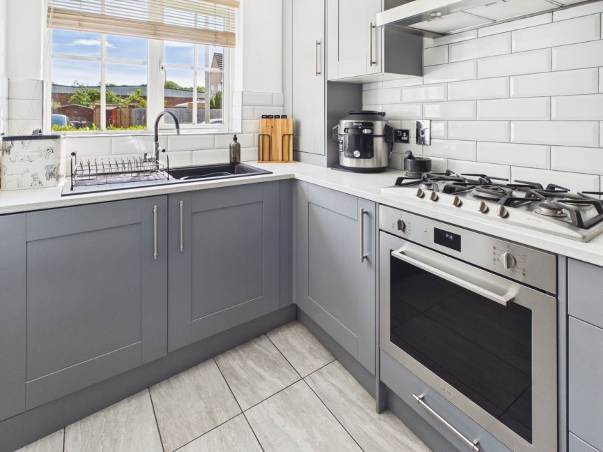 2 bedroom House for Sale Brunel Drive, Biggleswade, Bedfordshire
