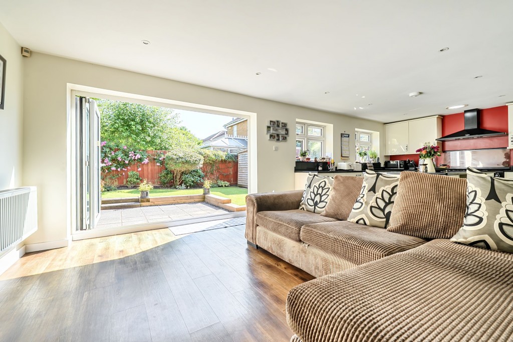 Churchill Way, Shefford, Bedfordshire