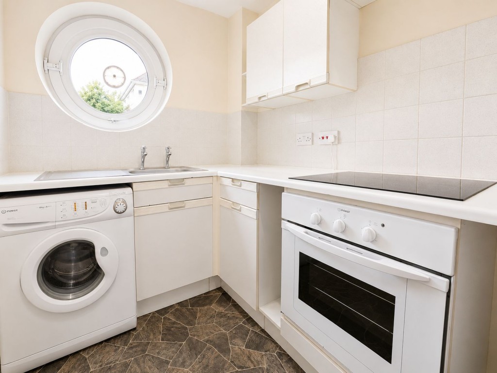 Walsingham Close, Hatfield, Hertfordshire