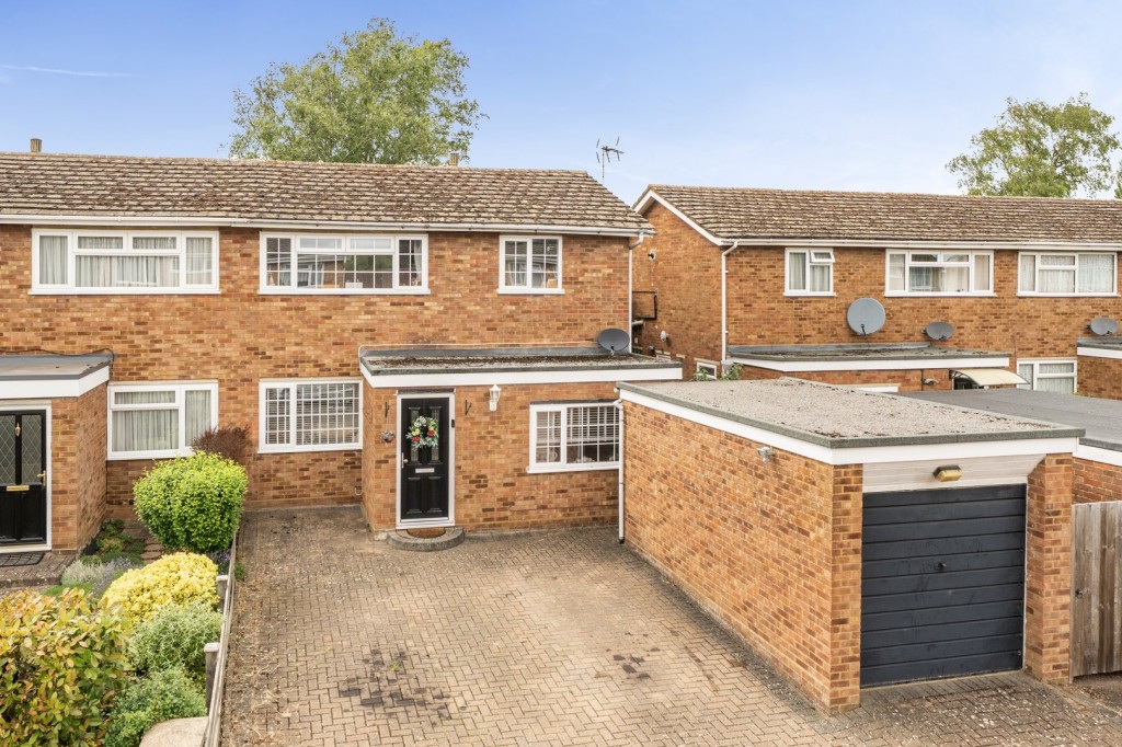 Mowbray Crescent, Stotfold, Bedfordshire