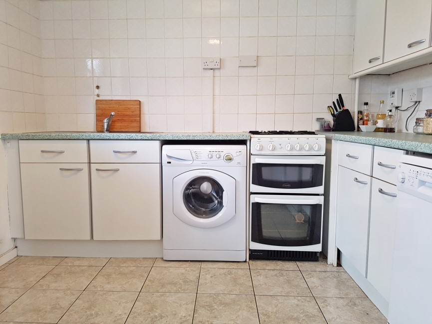 1 bedroom Flat for Letting Haldens, Welwyn Garden City, Herts
