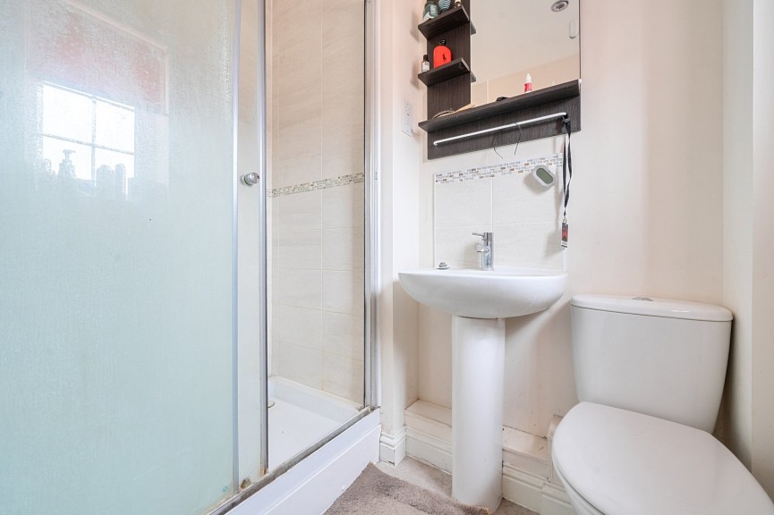 4 bedroom House for Sale Drovers Lane, Stotfold, Bedfordshire