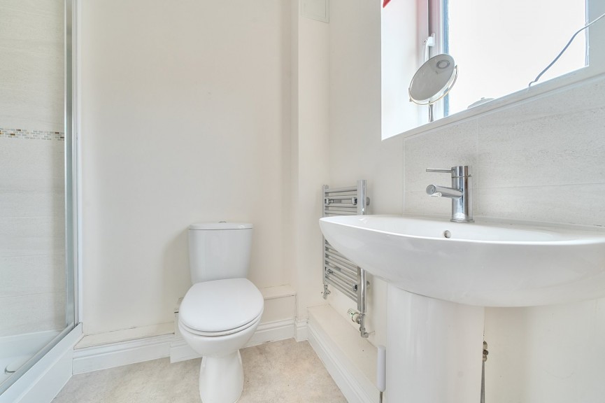 4 bedroom House for Sale Drovers Lane, Stotfold, Bedfordshire