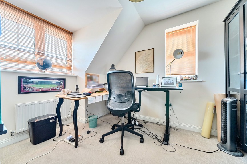4 bedroom House for Sale Drovers Lane, Stotfold, Bedfordshire
