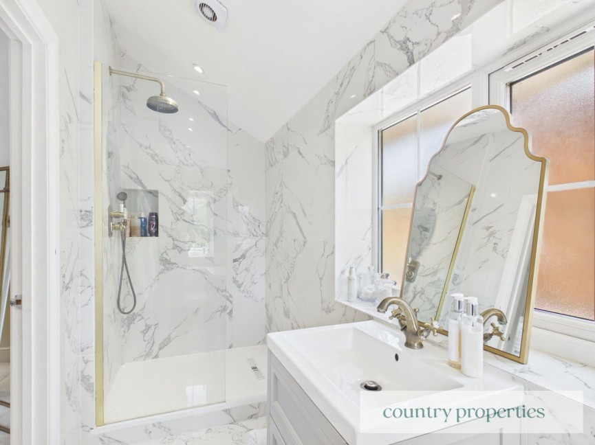 4 bedroom House for Sale Howlands, Welwyn Garden City, Hertfordshire