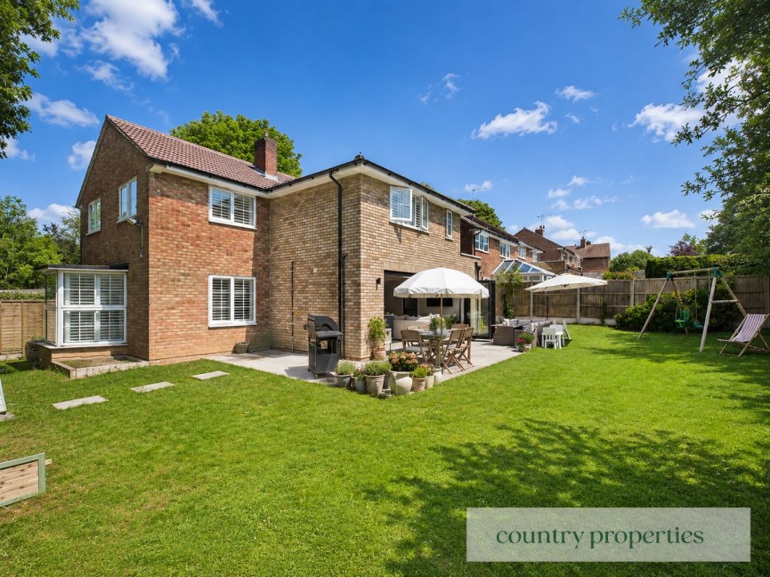 4 bedroom House for Sale Howlands, Welwyn Garden City, Hertfordshire