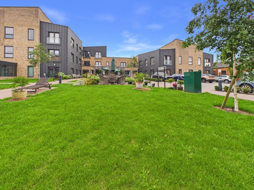 1 bedroom Flat for Sale Baldock, Herts