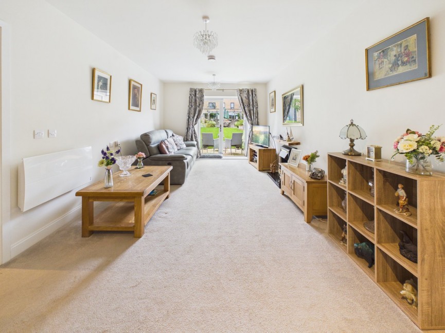 1 bedroom Flat for Sale Baldock, Herts