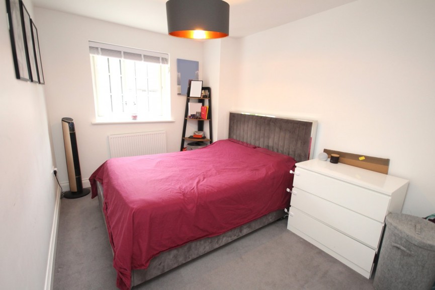 2 bedroom Flat for Sale Norton Way South, Letchworth Garden City, Hertfordshire