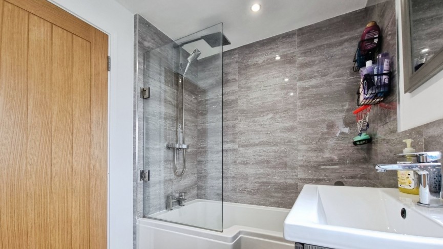 3 bedroom House for Sale Clophill, Bedfordshire