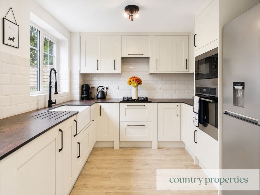 2 bedroom House for Sale Tempsford, Welwyn Garden City, Hertfordshire