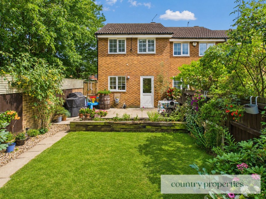 2 bedroom House for Sale Tempsford, Welwyn Garden City, Hertfordshire