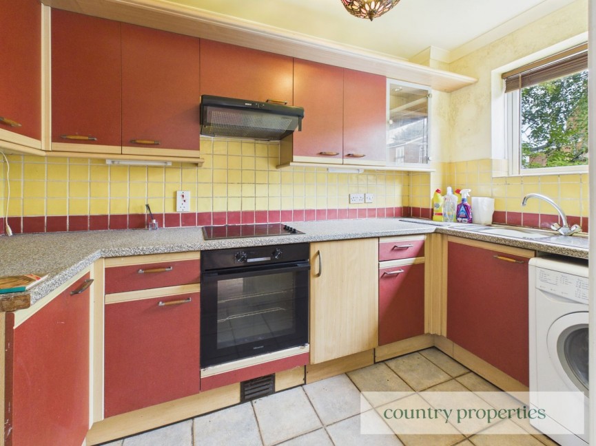 2 bedroom Flat for Sale Codicote, Hitchin, Hertfordshire