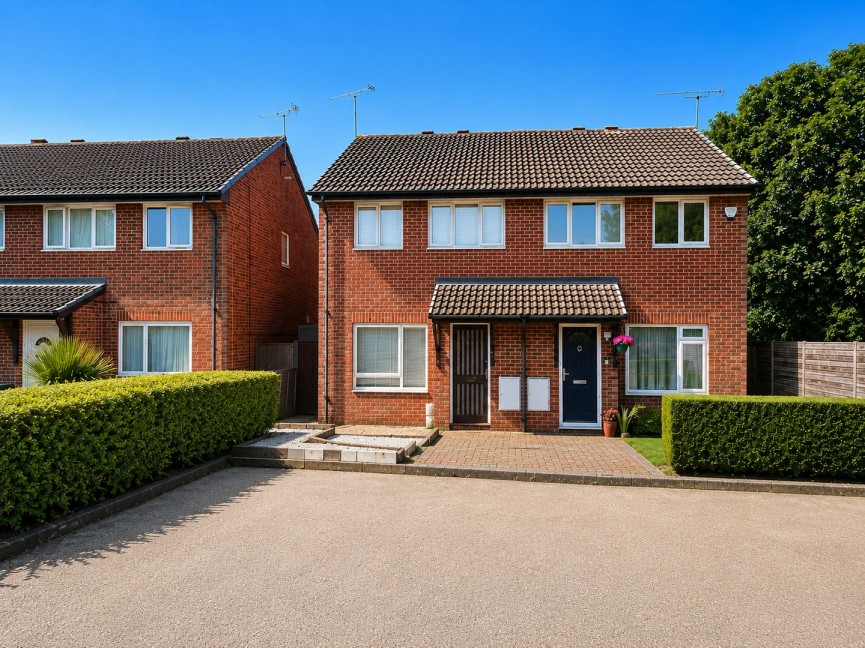 3 bedroom House for Sale Poppyfields, Welwyn Garden City, Hertfordshire