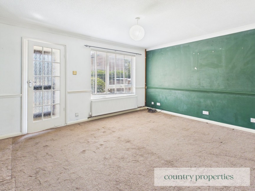 3 bedroom House for Sale Poppyfields, Welwyn Garden City, Hertfordshire